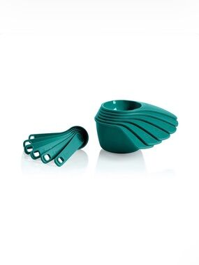 Tupperware Measuring Mates Measuring Spoons & Cups Set